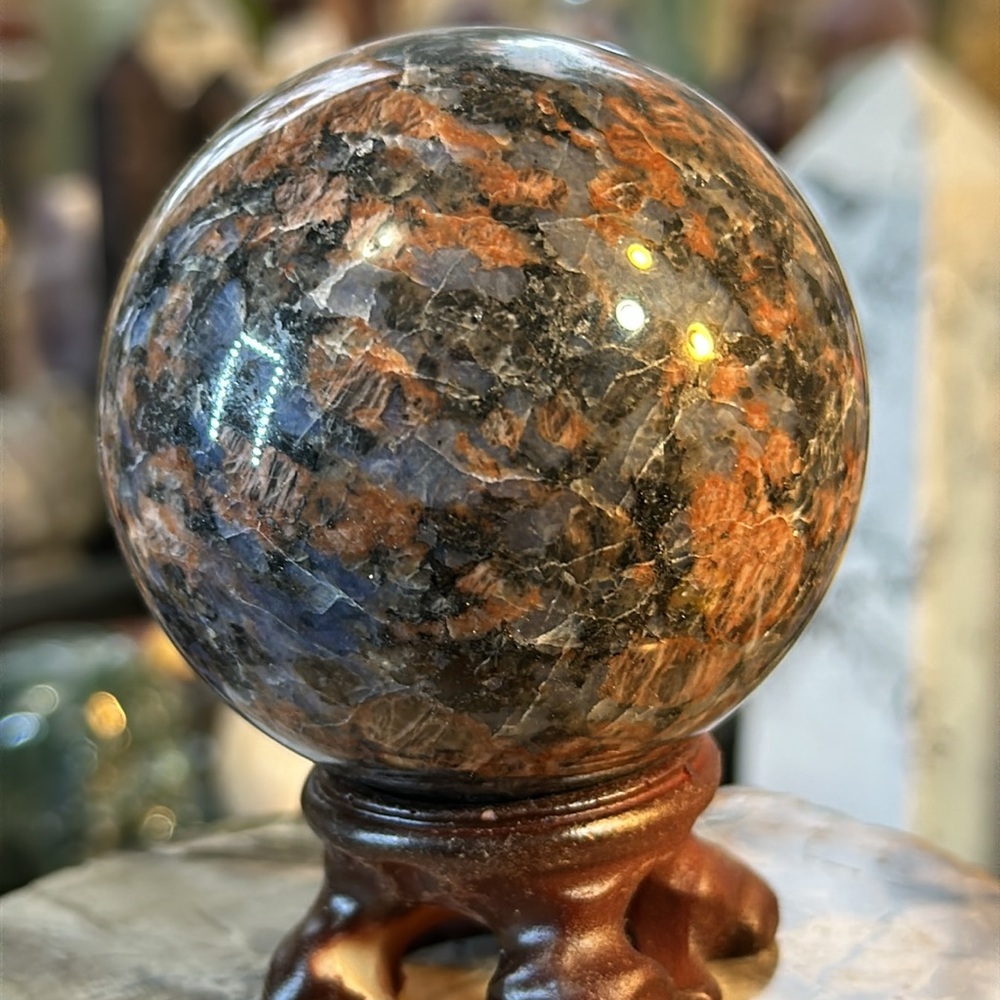 Blue Que Sera Crystal Ball!